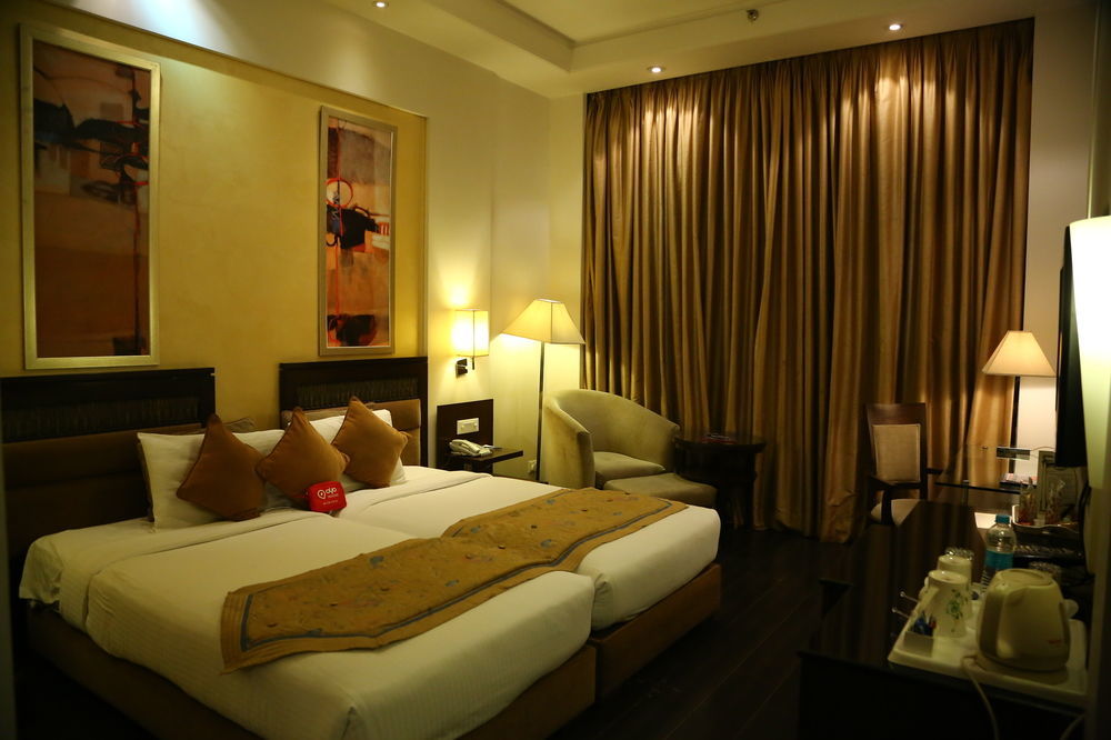 Oyo Rooms Chandigarh Sector 34 Exteriör bild